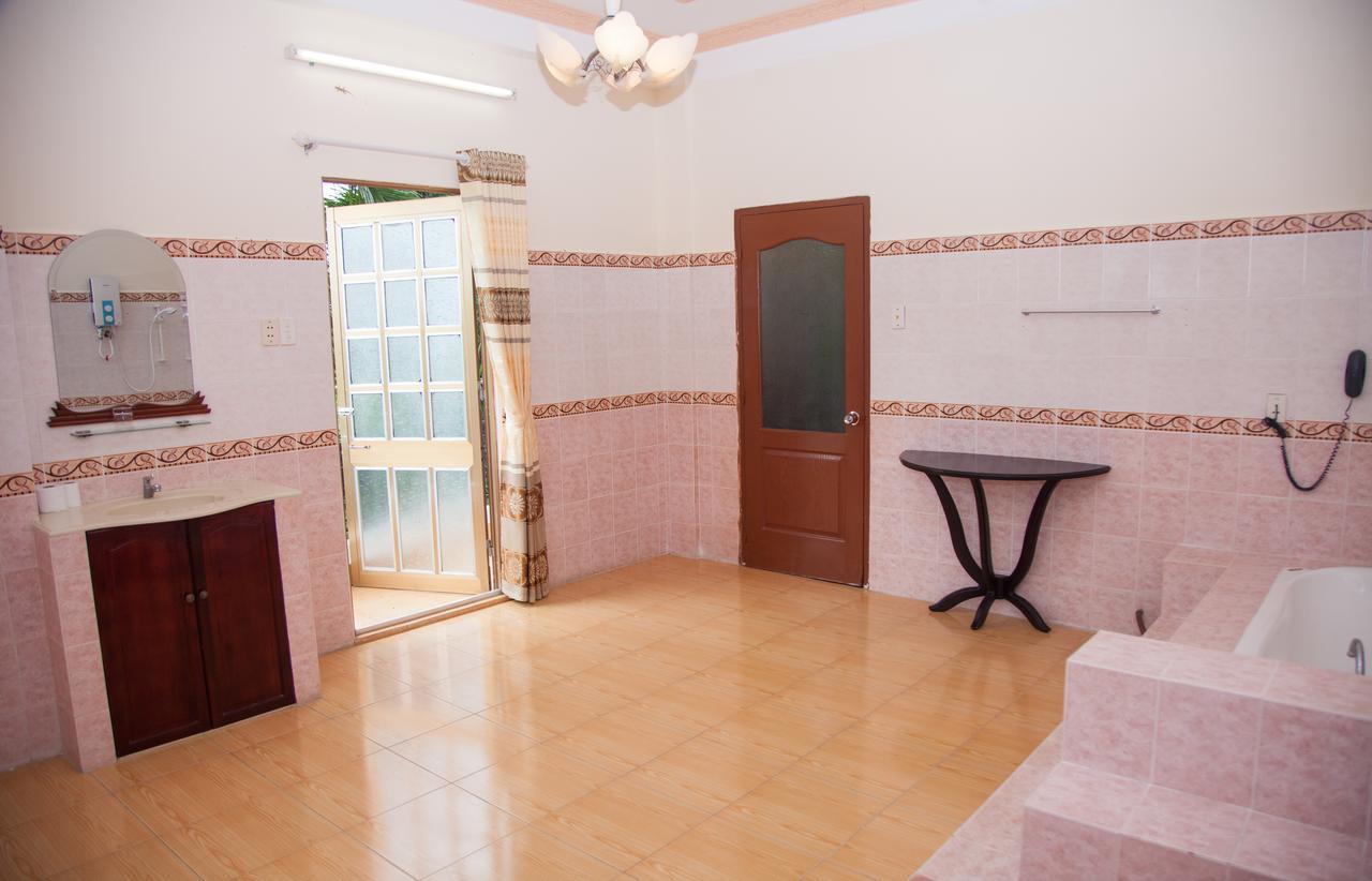 Dream Palace Hotel Хошимин Екстериор снимка
